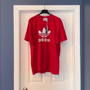 Adidas t-shirt